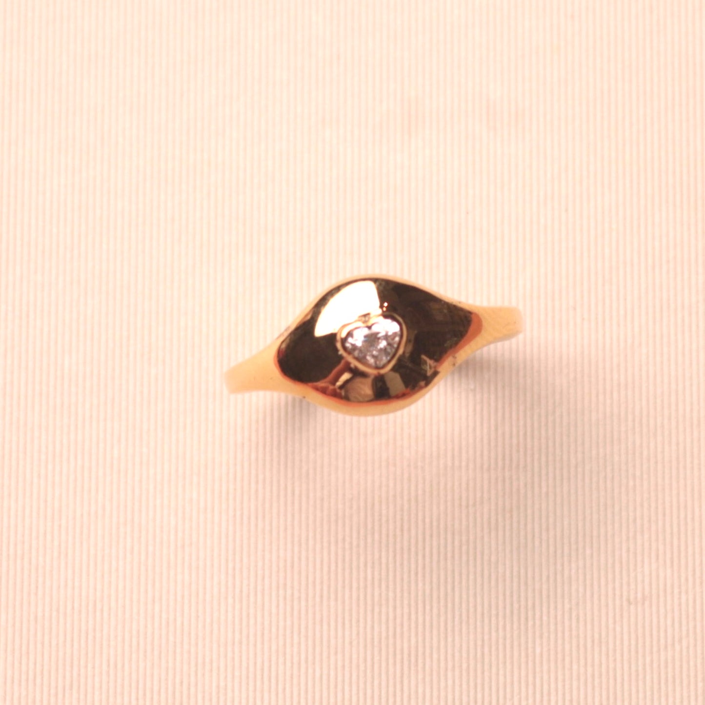 Amorita Signet Luxury Diamond Ring