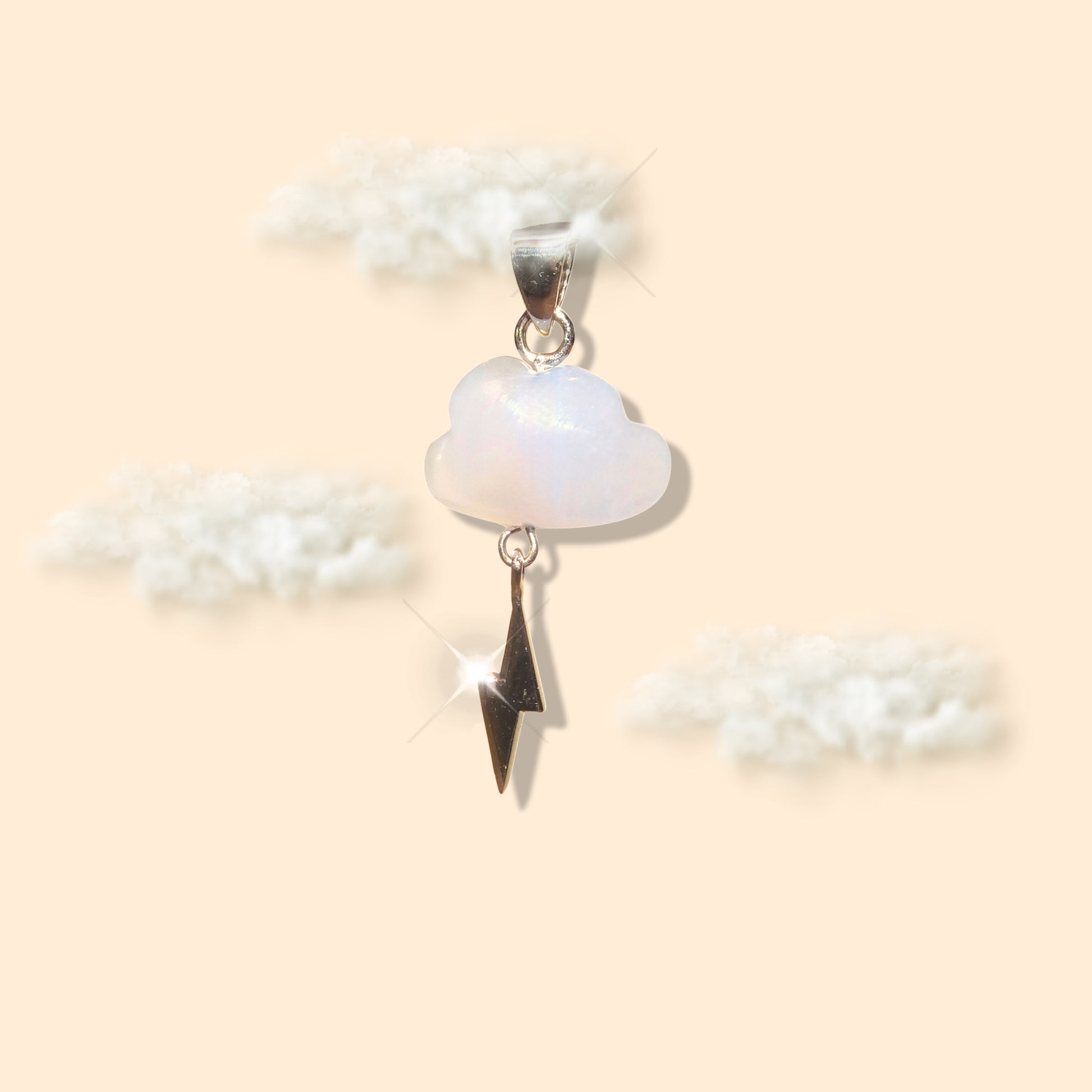Cloud Pendant in White Gold