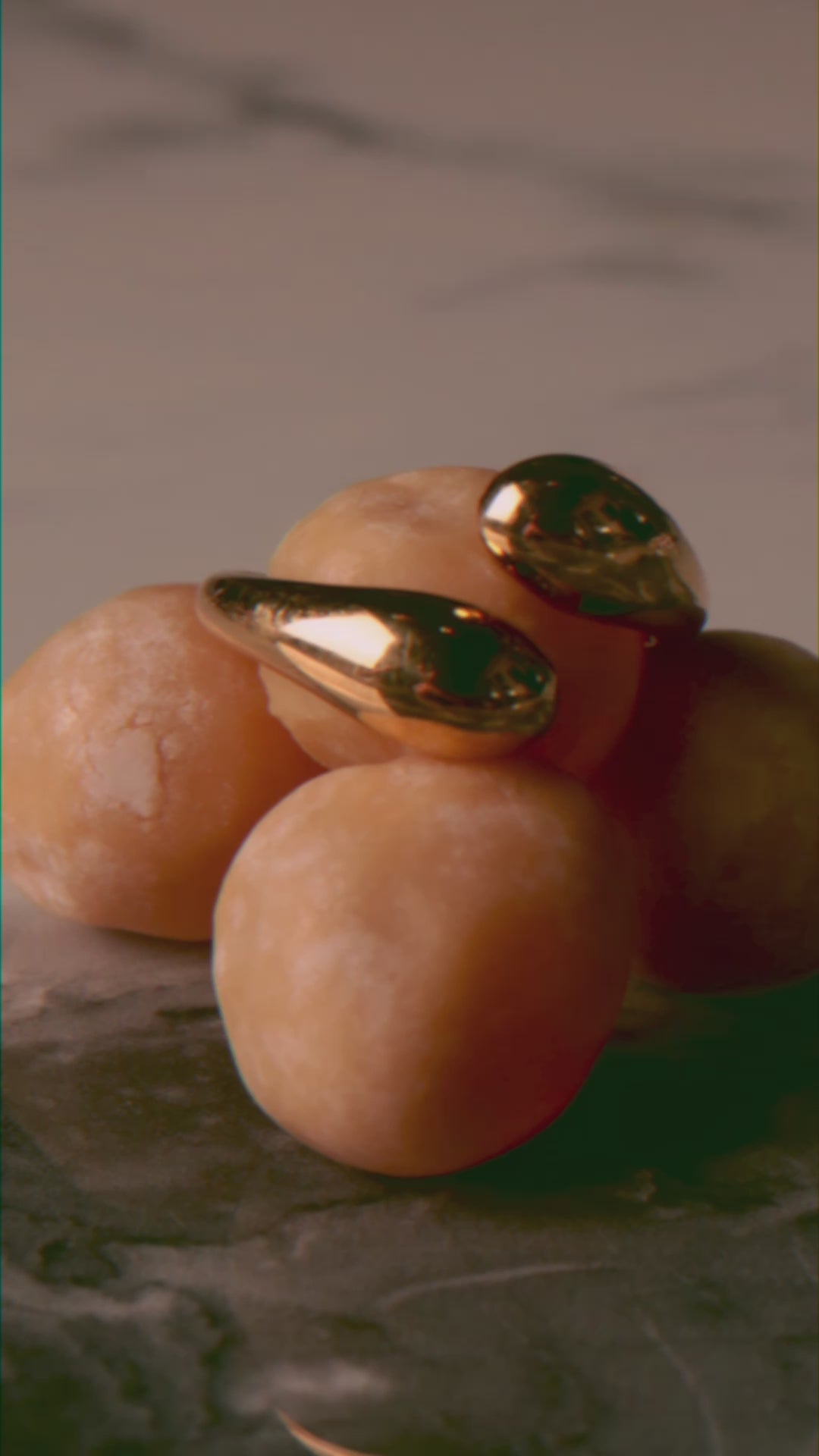 Aquamarina Pearls Yellow Gold Earrings