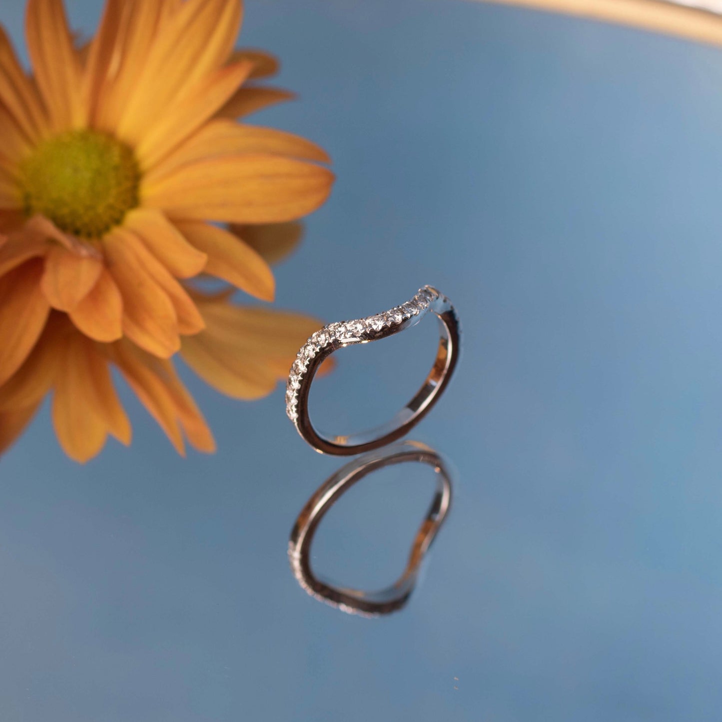 Wave of Love White Gold Ring